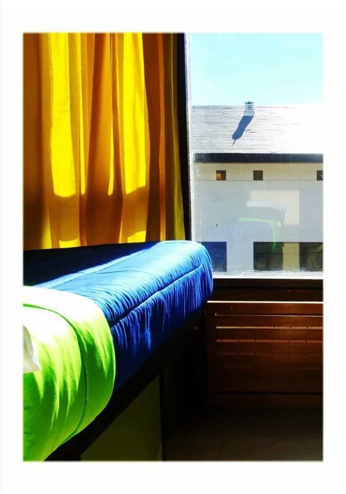 Moving Travel Bar Albergue